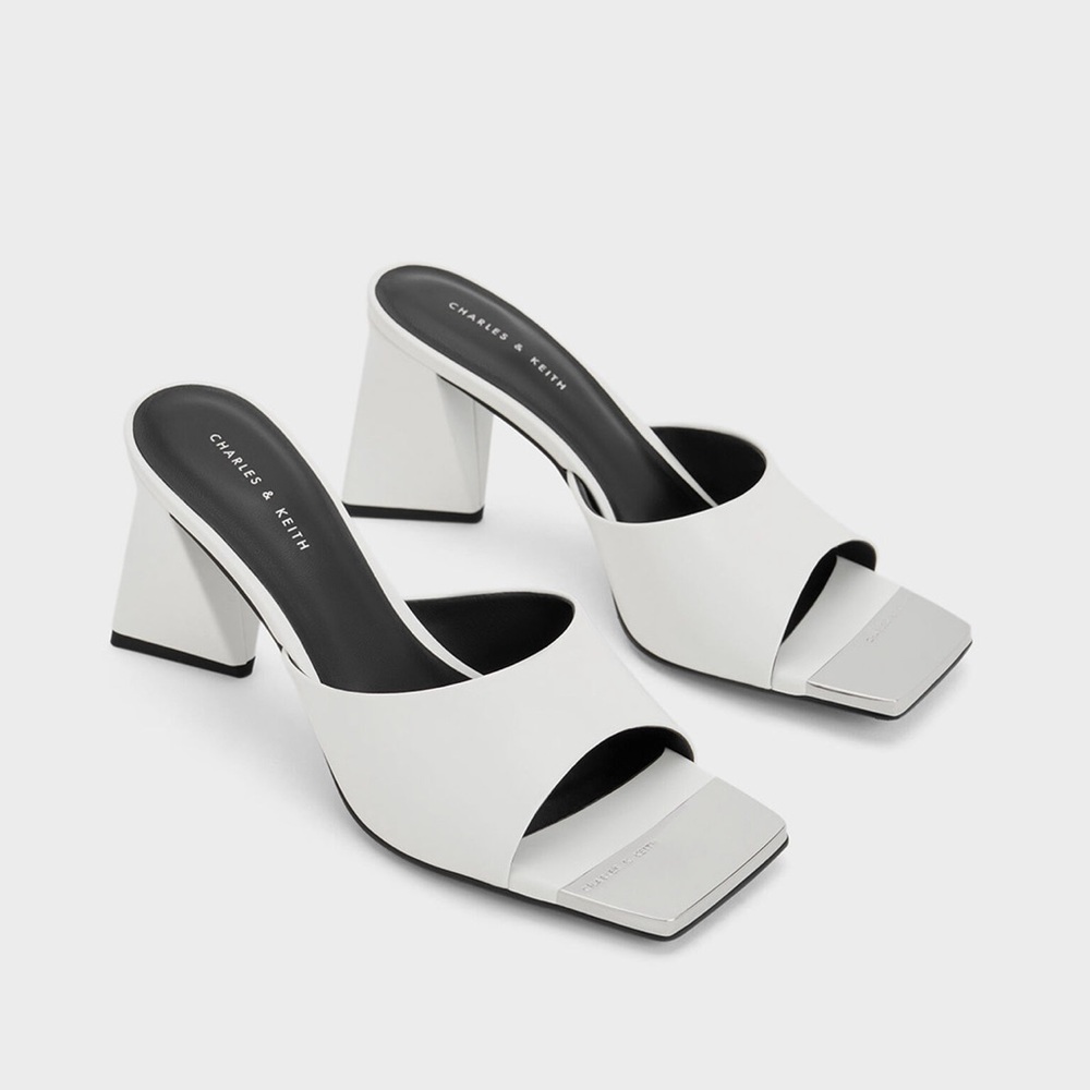 Charles & Keith White Mule Sandals- NWT and Box